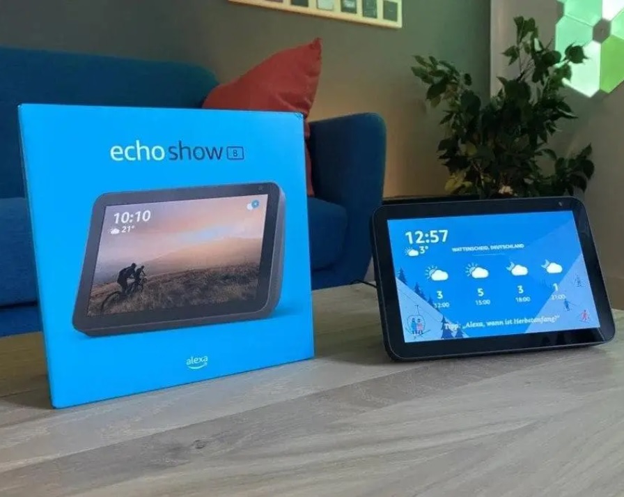 Echo Show 8 – Smart Speaker com tela de 8″ e Alexa – Cor Preta