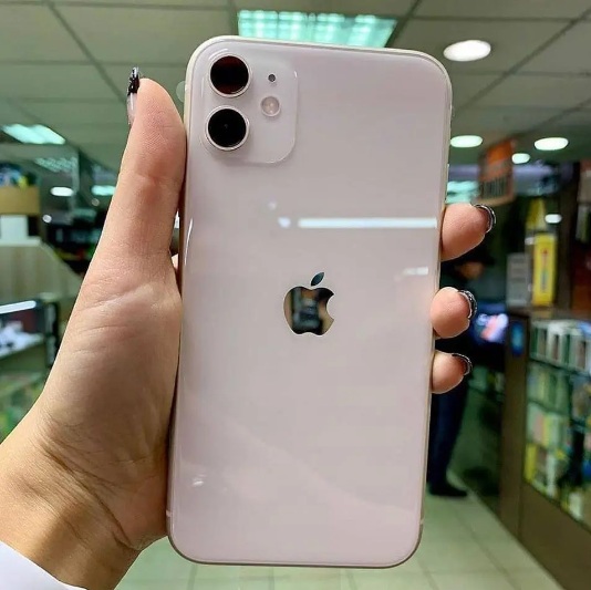 iPhone 11 Apple 128GB Branco 6,1” 12MP iOS