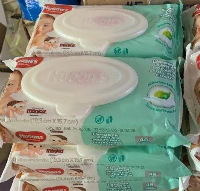 Lenços Umedecidos Huggies Classic – 6 Pacotes com 48 unidades cada