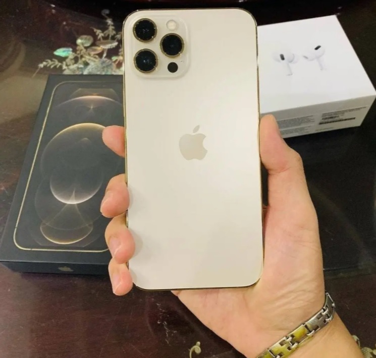iPhone 12 Pro Apple 128GB 6,1” – Câm. Tripla 12MP iOS