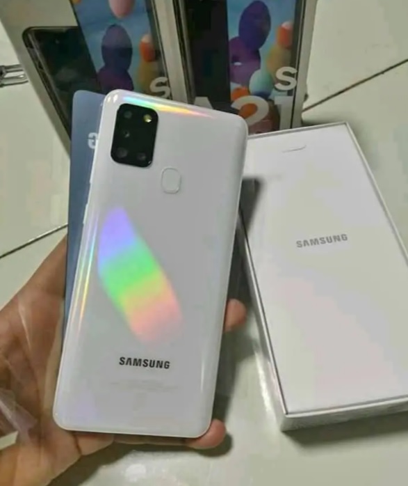 Smartphone Samsung Galaxy A21s 64GB 4G – 4GB RAM 6,5” Câm. Quádrupla + Selfie 13MP
