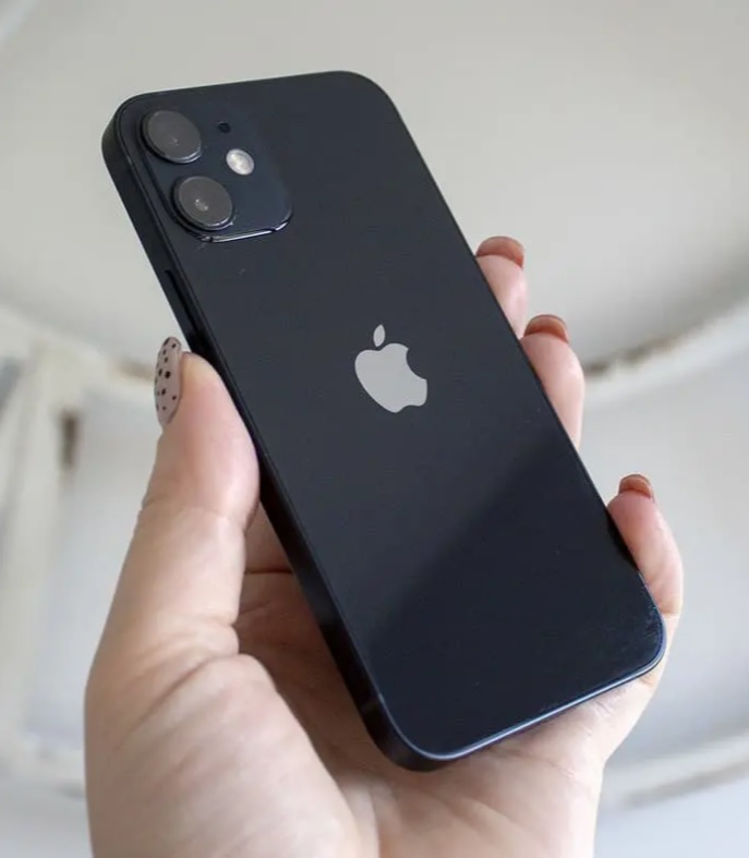 iPhone 12 Mini Apple 128GB Preto 5,4” – Câm. Dupla 12MP iOS