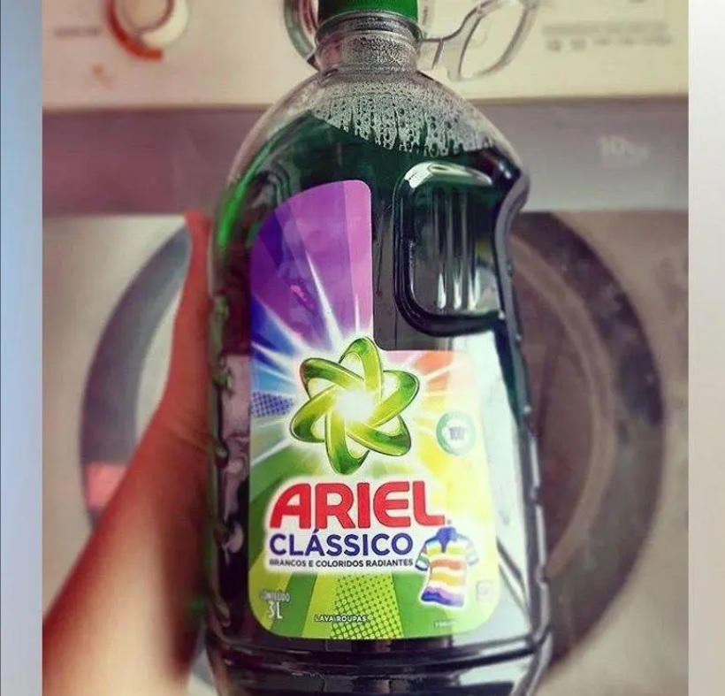 Sabão Líquido Ariel Cores Radiantes 3L
