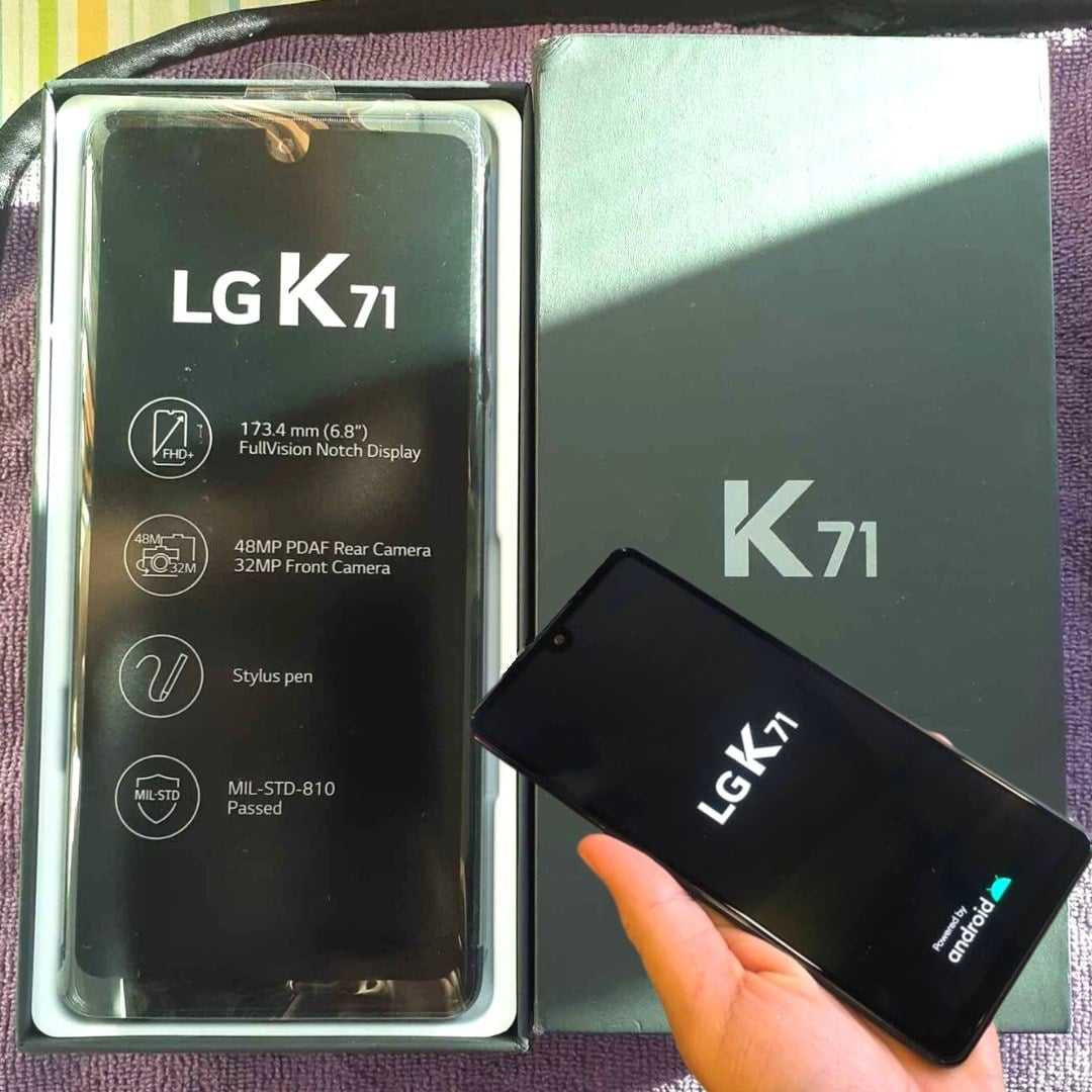 Smartphone LG K71 128GB 4G Wi-Fi Tela 6.8” Dual Chip 4GB RAM Câmera Quádrupla + Selfie 32MP – Titânio