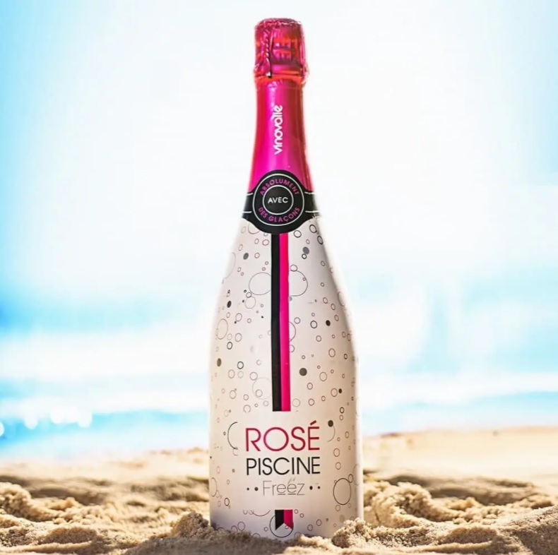 Espumante Rosé Meio Seco Piscine Freez 750ml