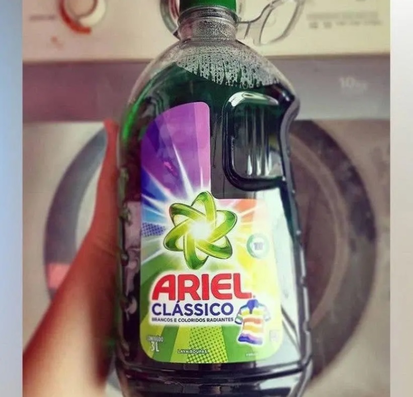 Sabão Líquido Ariel Cores Radiantes 3L
