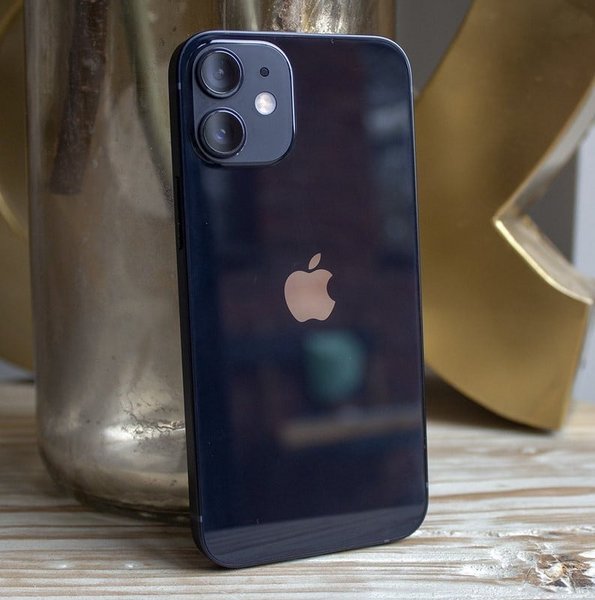 iPhone 12 mini Preto, com Tela de 5,4″, 5G, 64 GB e Câmera Dupla ultra-angular e grande-angular de 12 MP – MGDX3BZ/A