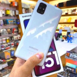 Samsung Galaxy M51 Desbloqueado 128GB Dual Sim Android 10.0 Tela 6.67”