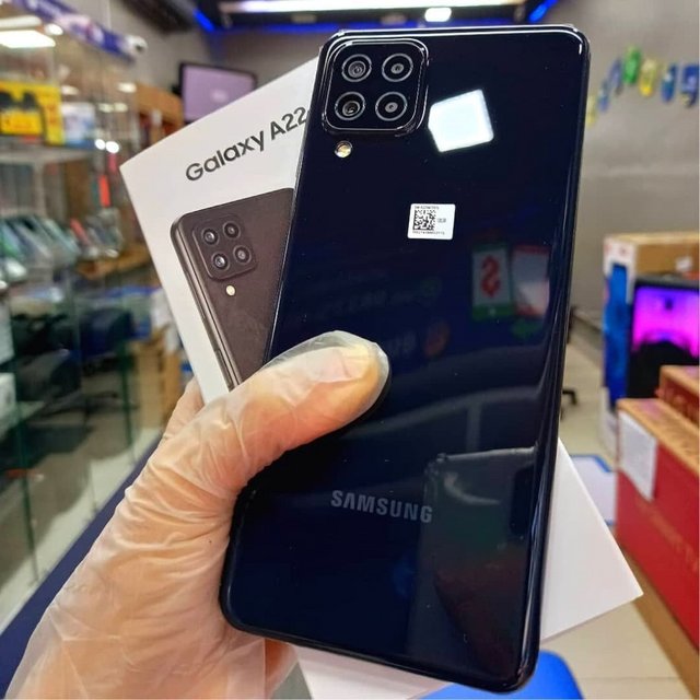 Smartphone Samsung Galaxy A22 128GB 4GB RAM 4G Wi-Fi Câmera Quádrupla + Selfie 13MP Tela 6.4″ Preto