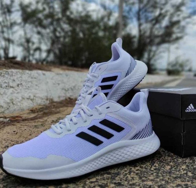 Tênis adidas Fluidstreet – Feminino