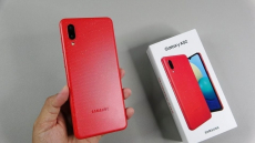Smartphone Samsung Galaxy A02 32GB Vermelho 4G – Quad-Core 2GB RAM 6,5” Câm. Dupla + Selfie 5MP na Magazine Luiza