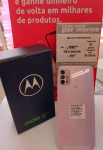 Smartphone Motorola Moto G10 64GB Branco Floral – 4G 4GB RAM Tela 6,5” Câm. Quádrupla + Selfie 8MP na Magazine Luiza