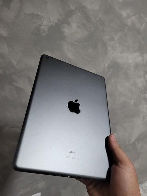 iPad 10,2″ 8ª geração Apple Wi-Fi 32GB – Cinza-espacial na Casas Bahia