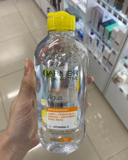 Água Micelar Garnier SkinActive Antioleosidade Vitamina C, 400ml na Amazon