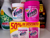 Kit Tira Manchas em Pó Vanish Oxi Action com 1 Rosa 450g e 1 Branco 450g na Amazon