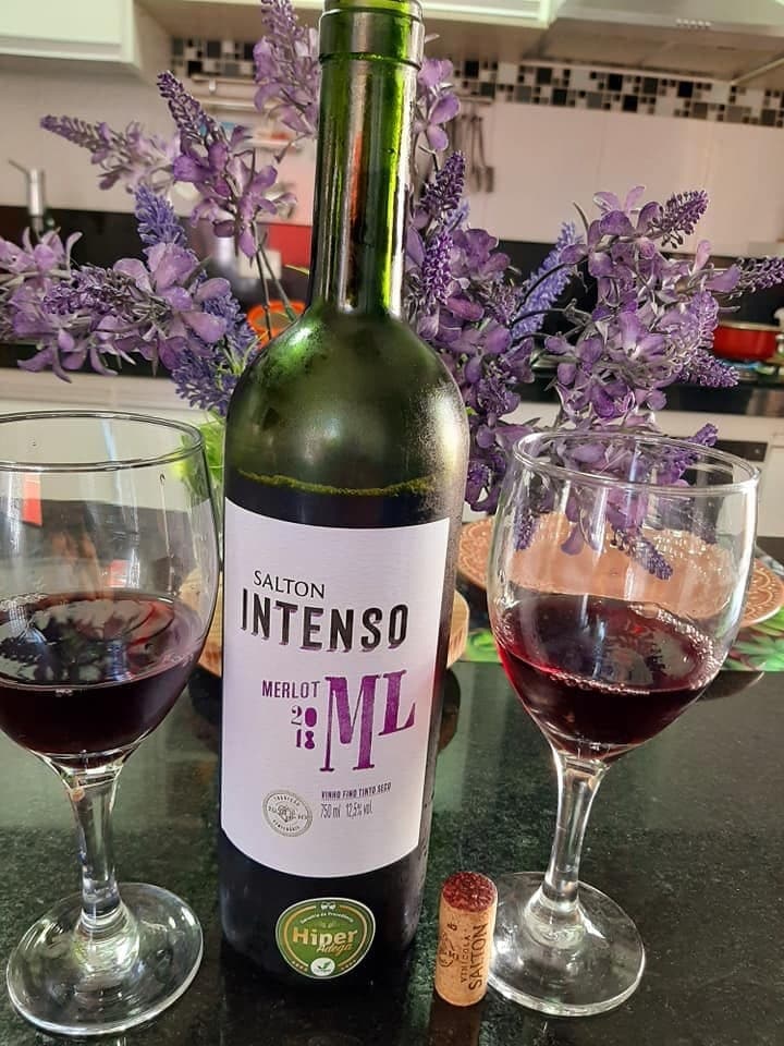 Vinho Salton Intenso Merlot Salton Abbuoto na Amazon