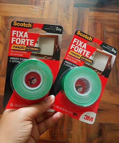 Fita Dupla Face 3M Scotch Fixa Forte Fixação Extrema – 24 mm x 2 m na Amazon