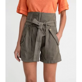 Short Clochard em Sarja com Cinto Faixa e Bolsos Diferenciados na Lojas Renner