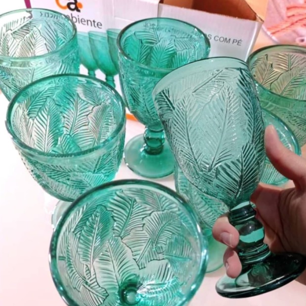 Conjunto de 6 Taças em Vidro Verde Folha 350 ml – Casambiente na Casas Bahia