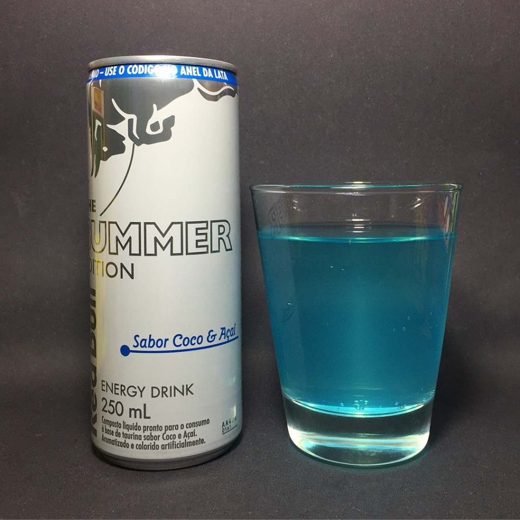 Energético Red Bull Energy Drink, Coco e Açaí, 250ml na Amazon