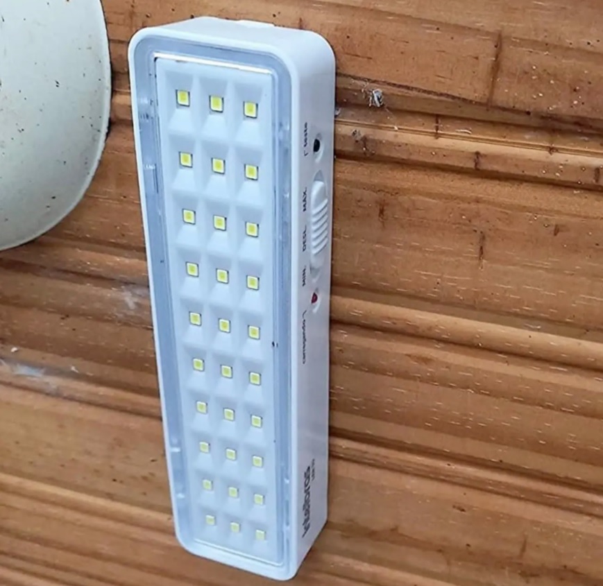 Luminaria de Emergencia Autonoma Lea 30, Intelbras, Branco na Amazon