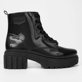 Bota Coturno Tratorada Verniz Feminina - Preto Colcci na Netshoes