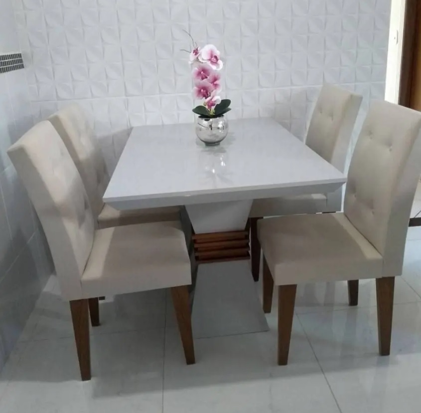 Conjunto Sala de Jantar Mesa e 4 Cadeiras Santorini Espresso Móveis Veludo Creme/Off White/Imbuia na Casas Bahia