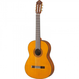 Violão Clássico Acústico Yamaha C80II Cordas em Nylon e Acabamento em Gloss Natural na Girafa