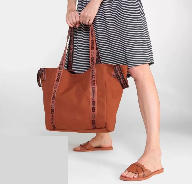 Kit de Bolsa Shopper + Rasteira Colcci na Magazine Luiza