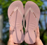 Chinelo Havaianas Slim Logo Metallic na Amazon