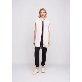 Vestido Em Sarja Com Barra Desfiada - Feminino na DZARM Hering - loja de roupas