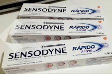 Sensodyne Rápido Alívio Creme Dental para Dentes Sensíveis Kit Leve 3 Pague 2, 90g cada, Branco na Amazon