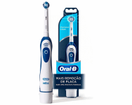 Escova Dental Elétrica Oral-B Pro-Saúde Power + 2 Pilhas na Amazon
