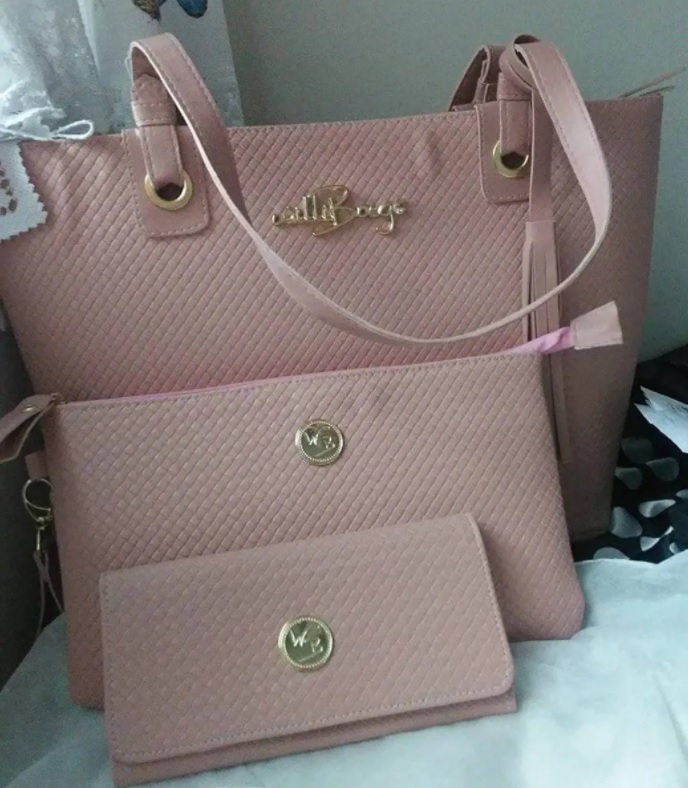 Kit Bolsa Feminina Tipo Sacola + Necessaire + Carteira Willibags na Amazon