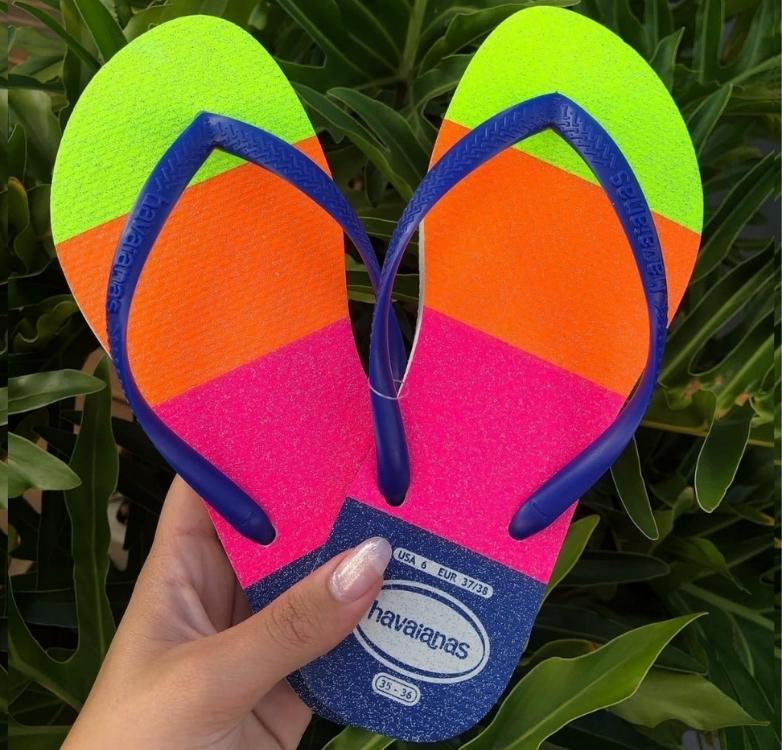 Chinelo Havaianas Slim Neon Glow feminino na Amazon