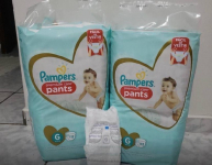 Fralda Pampers Pants Premium Care G 112 unidades na Amazon