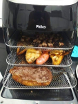 Fritadeira Philco Air Fryer 2 em 1 Oven 11L PFR2000P 127V na Amazon
