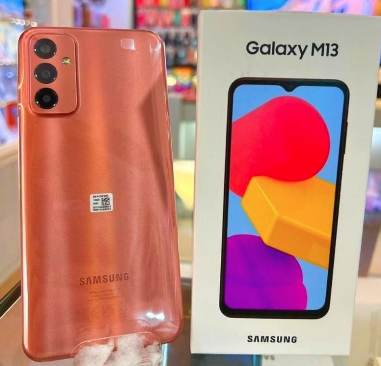 Smartphone Samsung Galaxy M13 128GB Verde 4G – Octa-Core 4GB RAM 6,6” Câm. Tripla + Selfie 8MP na Magazine Luiza