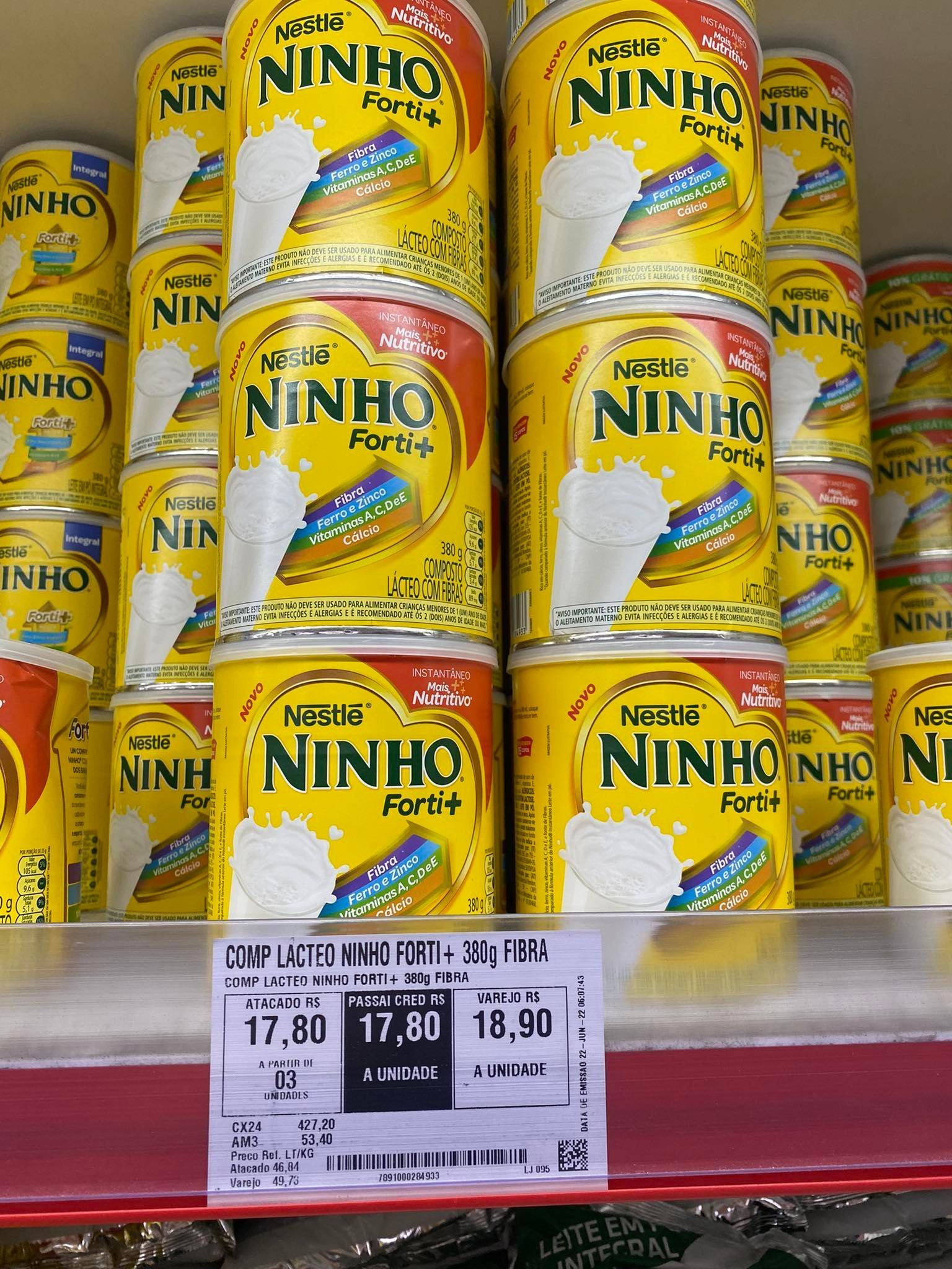 Composto Lácteo Nestlé, Ninho Forti+, Lata 380 g na Amazon