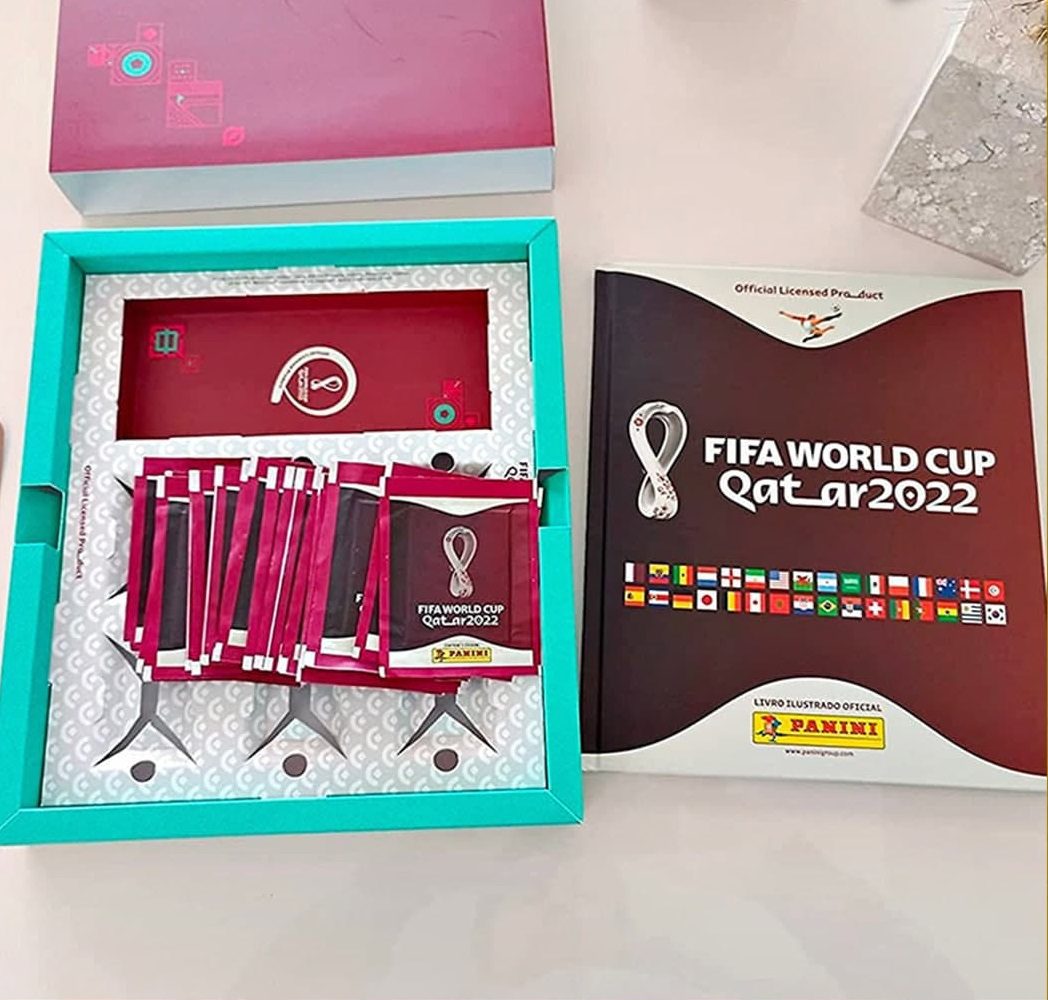 Kit Com 1 Álbum Brochura + 10 Envelopes De Figurinhas Da Copa Do Mundo Qatar 2022 na Casas Bahia