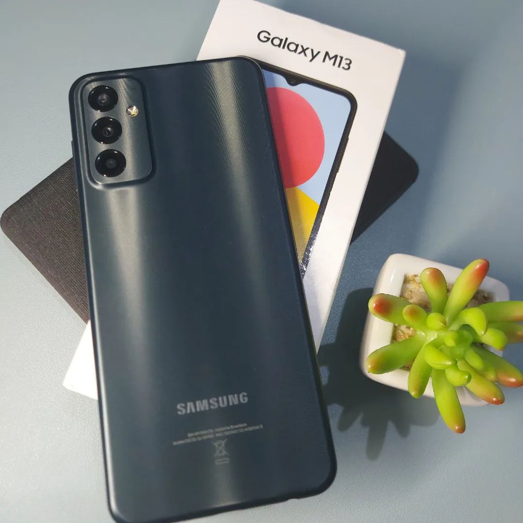 Smartphone Samsung Galaxy M13 128GB 4G – Octa-Core 4GB RAM 6,6” Câm. Tripla + Selfie 8MP na Magazine Luiza