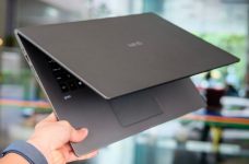 Notebook LG Gram Intel Core i5, 8GB RAM, 256GB SSD, Tela 14 IPS FHD, Windows 10 Home, Titanium – 14Z90N na Magazine Luiza