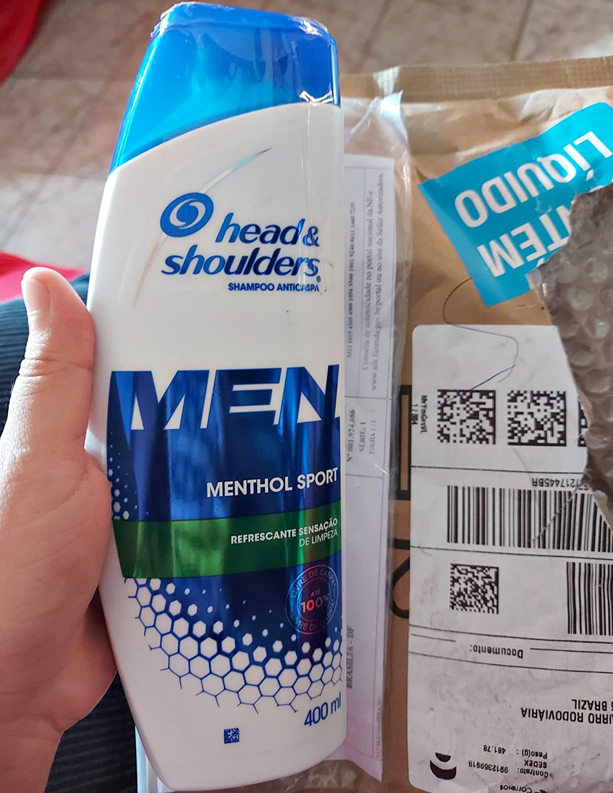 Shampoo Head & shoulders Cuidados com a Raiz Men Menthol Sport – 400ml na Amazon