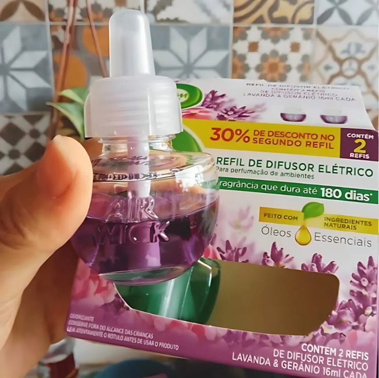 Air Wick Difusor Elétrico Bom Ar Lavanda E Gerânio Refil 16Ml (Embalagem pode variar) na Amazon