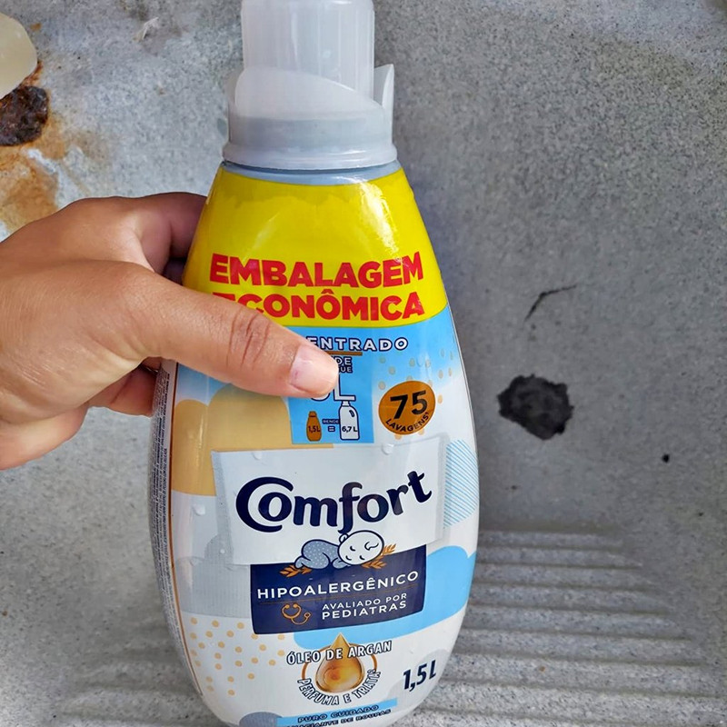 Amaciante Concentrado Comfort Puro Cuidado 1.5L na Amazon