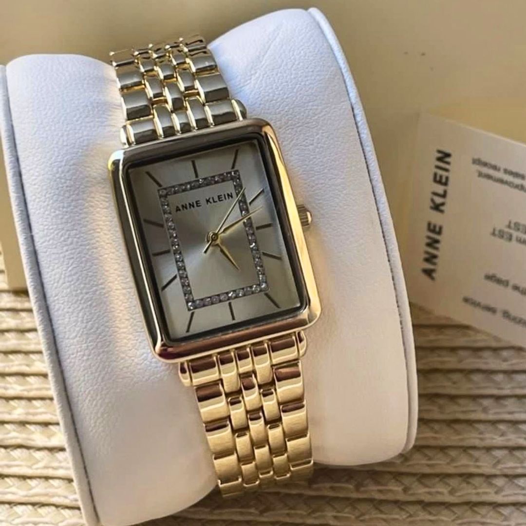 Anne Klein Relógio feminino com pulseira com detalhes em glitter, Dourado, AK/3760CHGB na Amazon