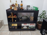 Aparador Bar Com Rodizios 4050 Cor Preto/Caramelo na Amazon