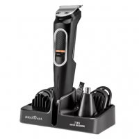 Aparador De Pelos Britânia BAP21P Multigroom 7 Em 1 Sem Fio Preto - Bivolt na Casas Bahia