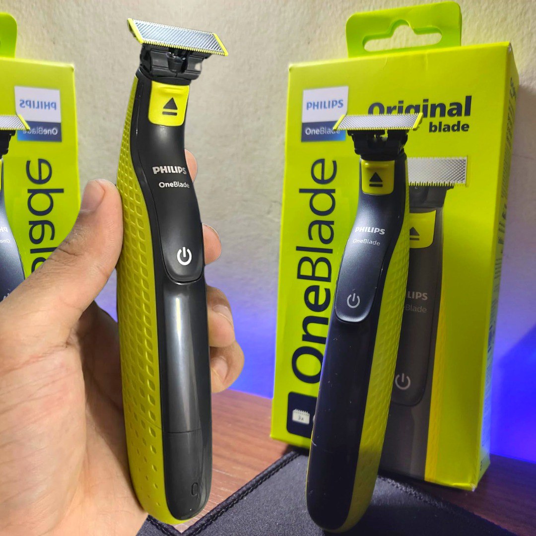 Aparador e raspador OneBlade com 3 pentes, à prova d’água, Bivolt – QP2724/10 Philips na Amazon