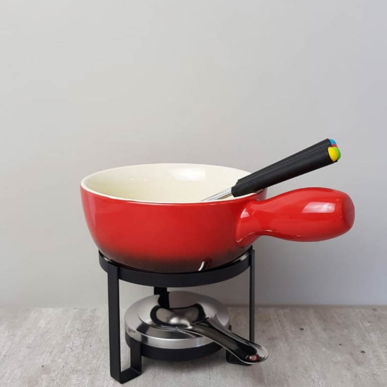 Aparelho de Fondue 8 Peças para Queijo de Ferro com Pintura Epoxy e Cerâmica Vermelho – Lyor na Amazon